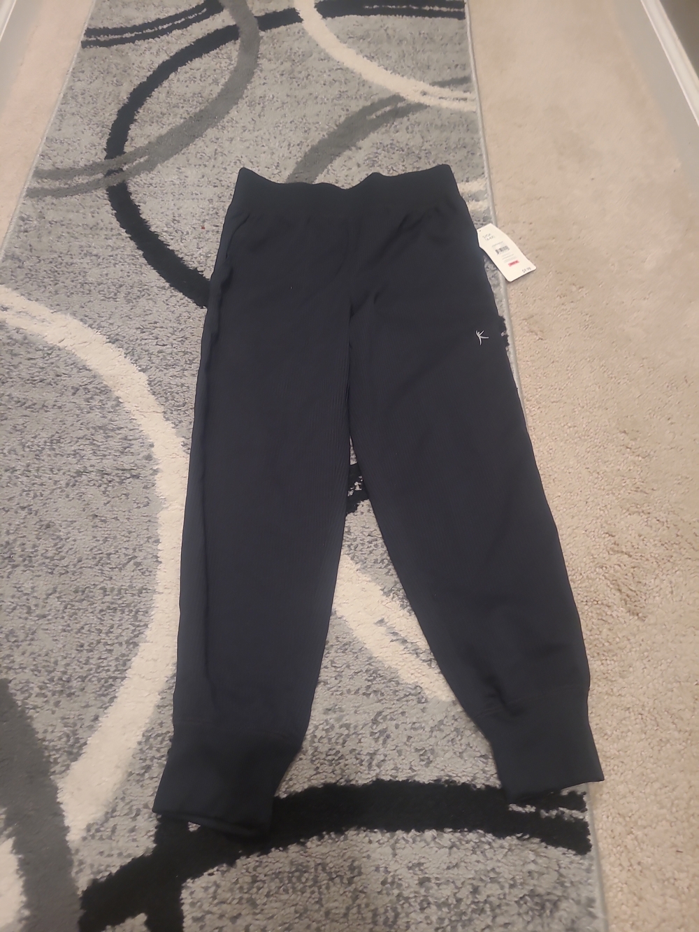 Danskin Girls Black Activewear Pants Size Small (6-6x) NWT Stretch Jogger